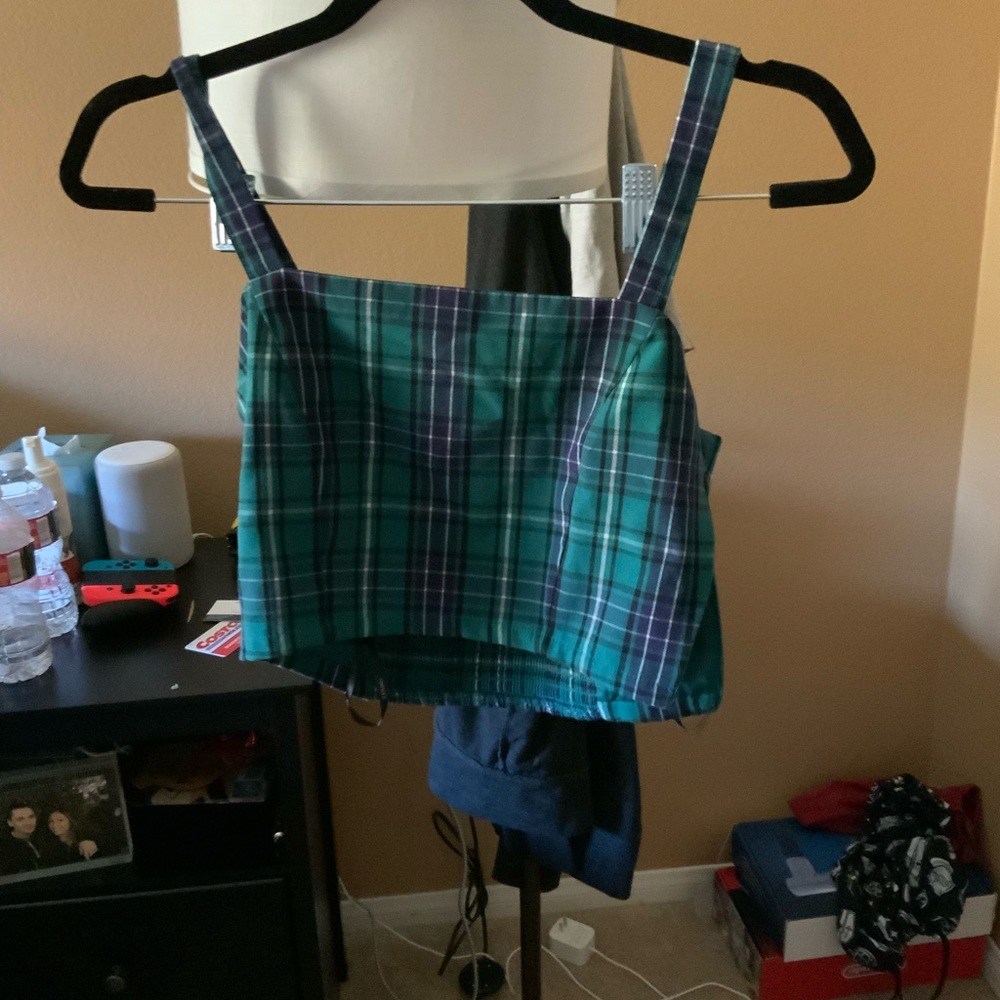Forever 21 plaid crop top